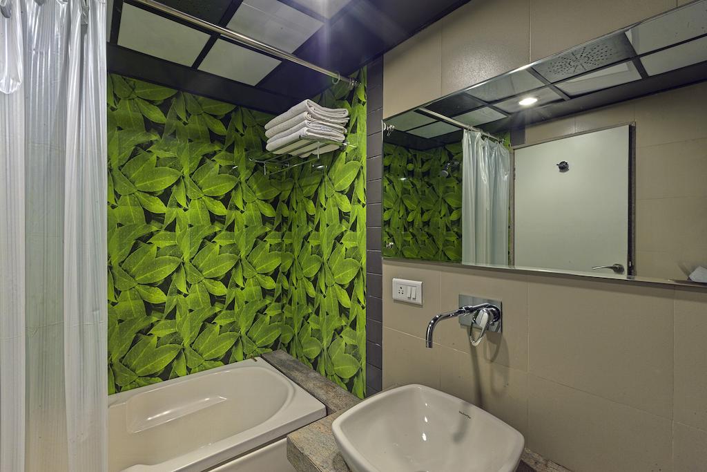 Shreyas Hotel มหาบาเลชวาร์ ห้อง รูปภาพ