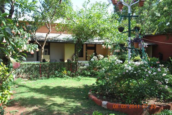 Shreyas Hotel มหาบาเลชวาร์ ภายนอก รูปภาพ